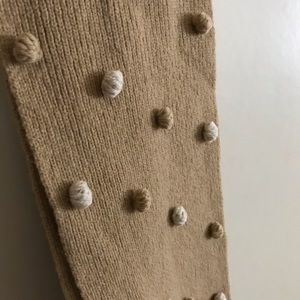 Gap scarf with Pom poms